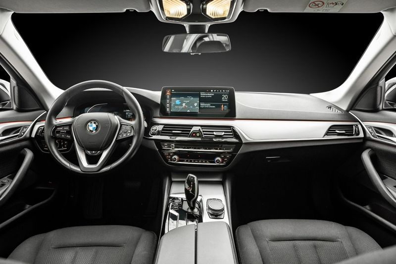 BMW 520 bild 8
