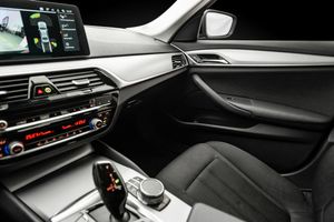 BMW 520 bild 14
