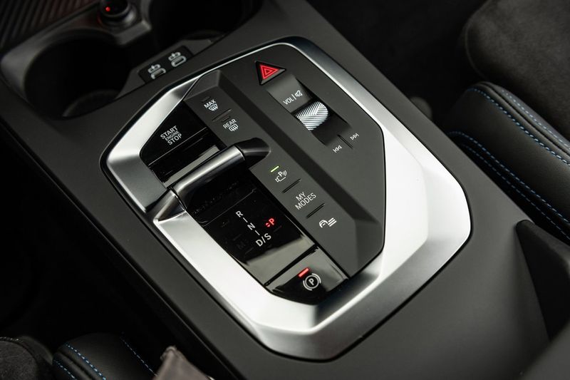 BMW 120 bild 13