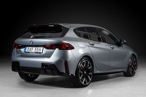 BMW 120 bild 2
