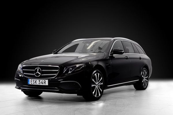Mercedes E300 de T PLUG-IN 9G-Tronic Avantgarde Euro 6 - 2019