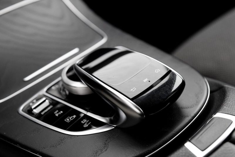 Mercedes E300 bild 13