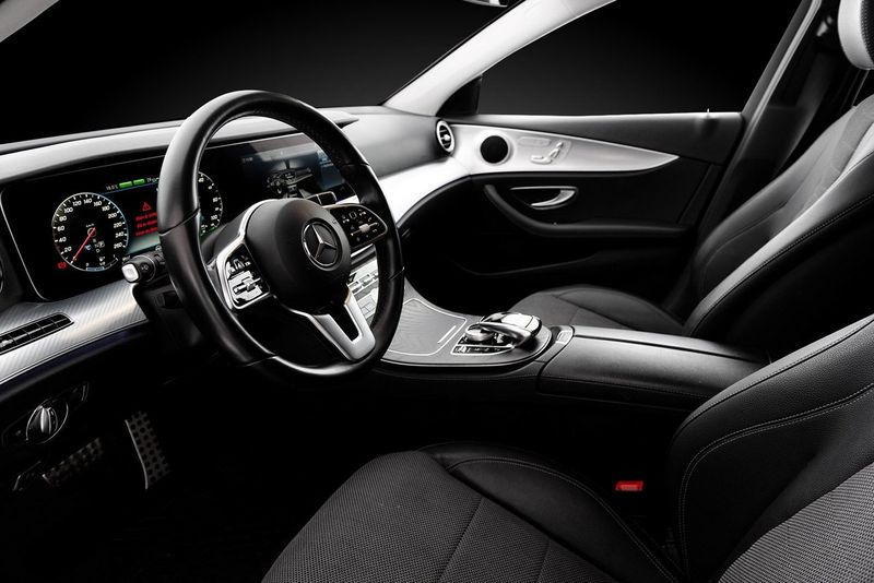 Mercedes E300 bild 7