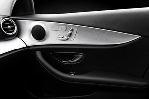 Mercedes E300 bild 14