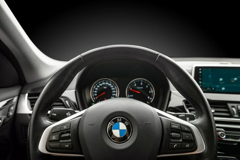 BMW X1 bild 9