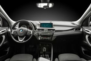 BMW X1 bild 8
