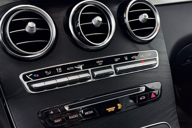 Mercedes GLC43 AMG bild 15