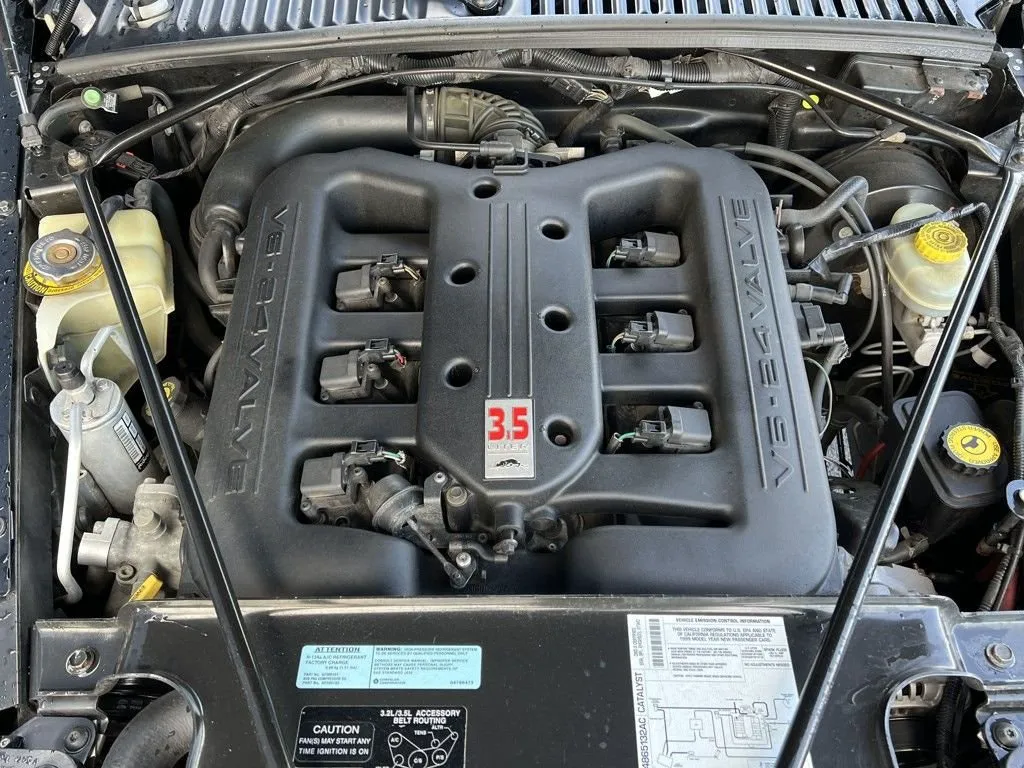 Vehicle image 20