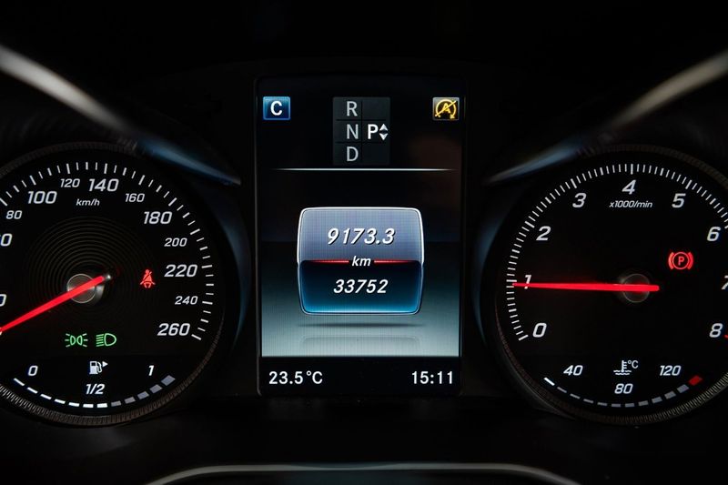 Mercedes C200 bild 12