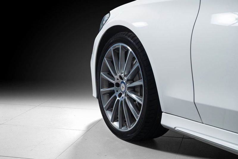 Mercedes C200 bild 9