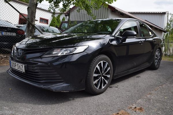 Toyota Camry 2,5 Hybrid CVT Euro 6 Auto MOMS BIL - 2021