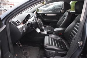 Volkswagen Passat bild 8