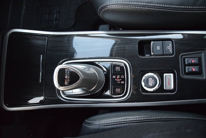 Mitsubishi Outlander bild 14