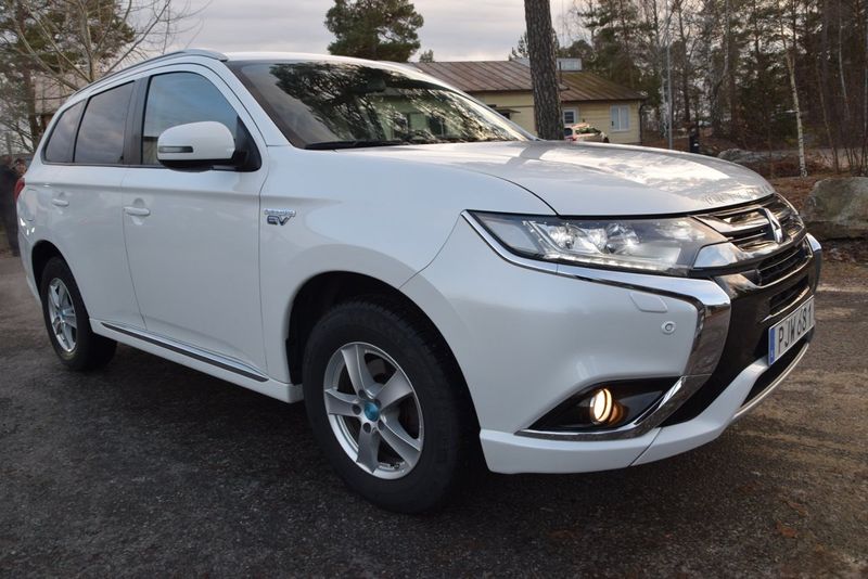 Mitsubishi Outlander bild 3