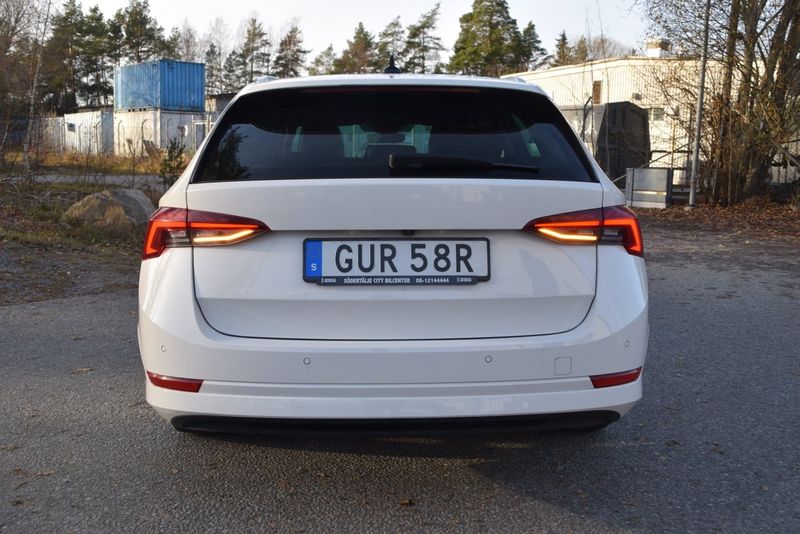 Skoda Octavia bild 4