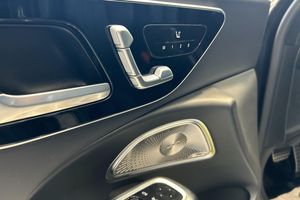 Mercedes E300 bild 11