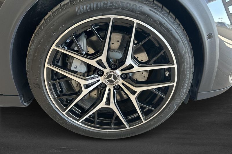 Mercedes E300 bild 12