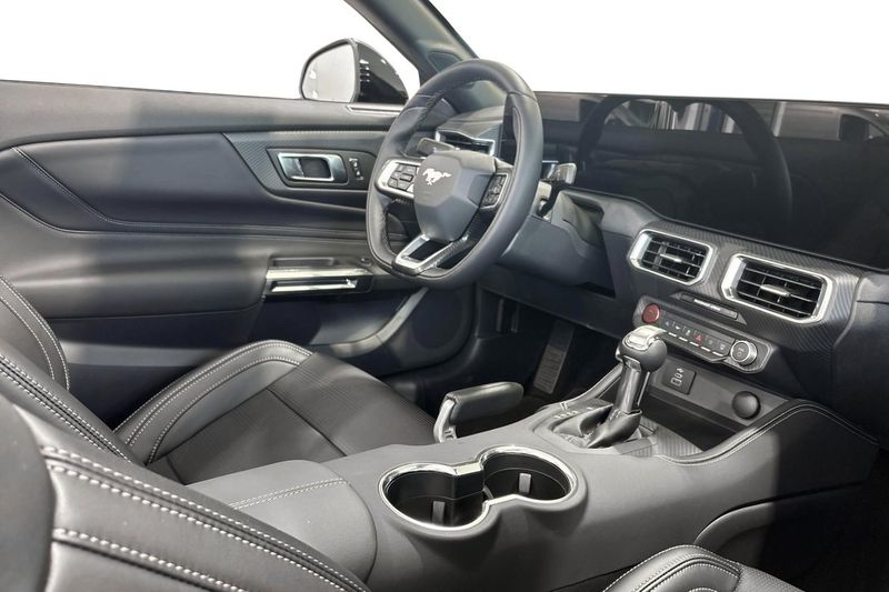 Ford Mustang bild 7