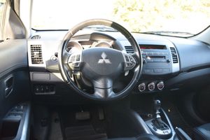 Mitsubishi Outlander bild 7