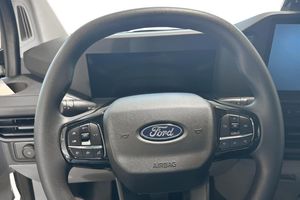 Ford Custom bild 12
