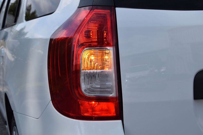 Dacia Logan bild 17
