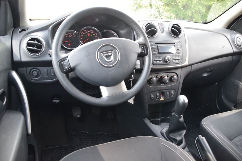 Dacia Logan bild 7