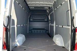 Mercedes Sprinter bild 8