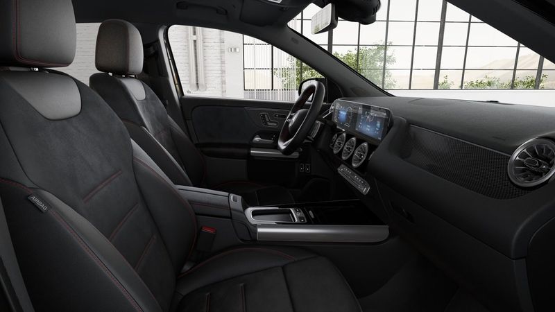 Mercedes GLA250 bild 2