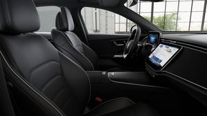 Mercedes E300 bild 2