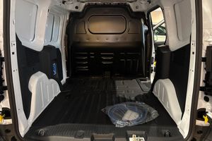 Ford E-Transit bild 10