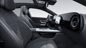Mercedes CLA250 bild 2