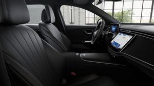 Mercedes E300 bild 2