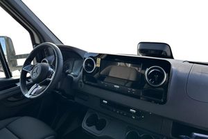 Mercedes Sprinter bild 6