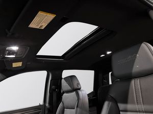Chevrolet Silverado bild 17