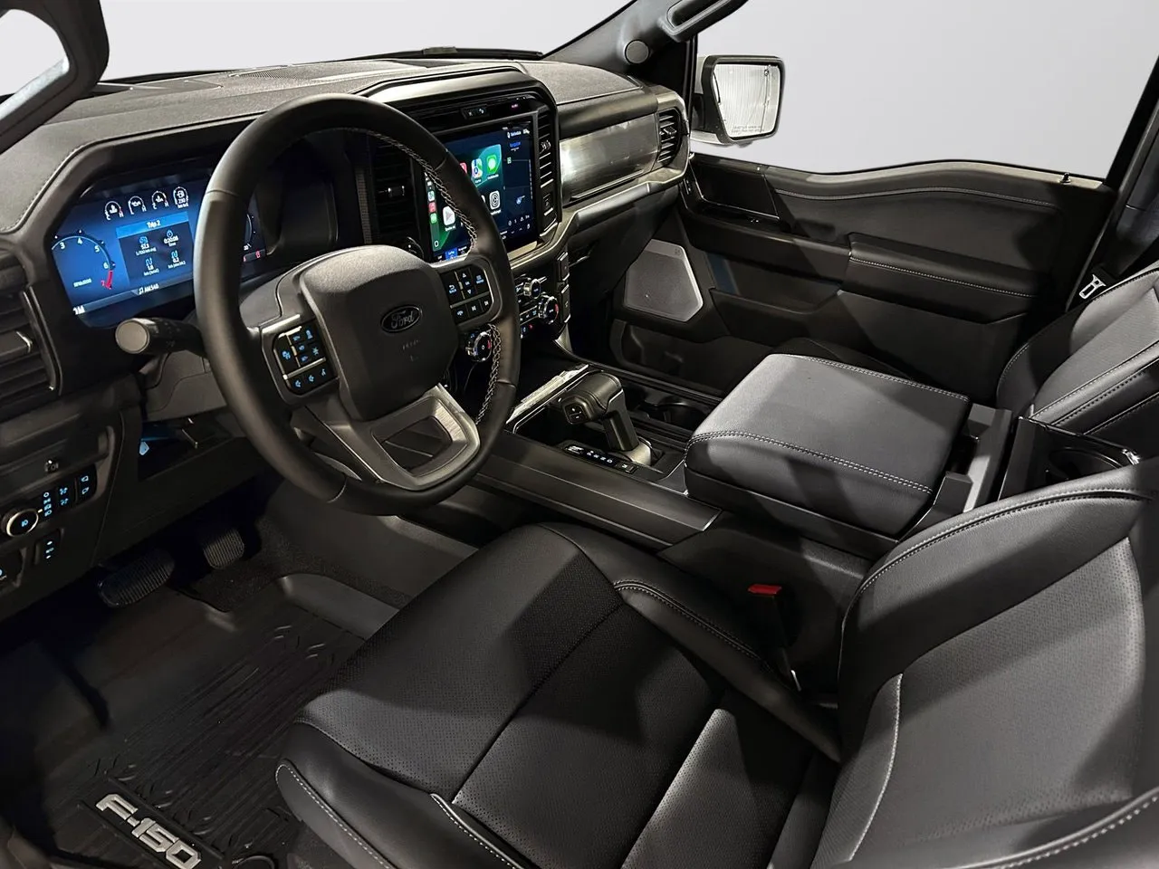 Vehicle image 16