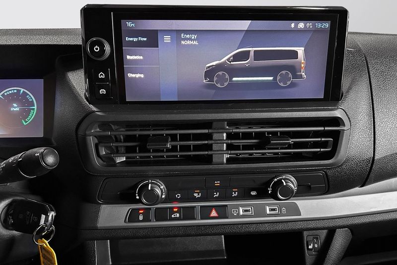 Peugeot e-Expert bild 20
