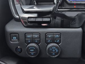 Chevrolet Silverado bild 21