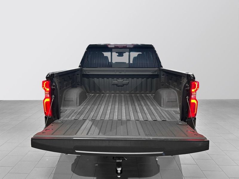 Chevrolet Silverado bild 4