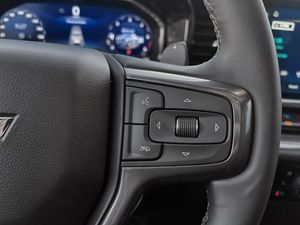 Chevrolet Silverado bild 17