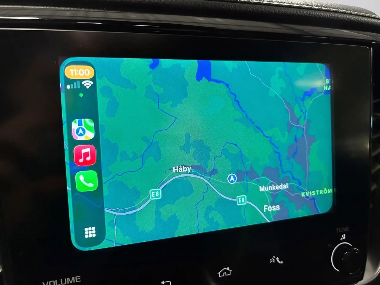 Vehicle image 21