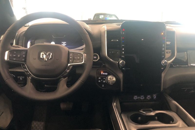 RAM 1500 bild 9