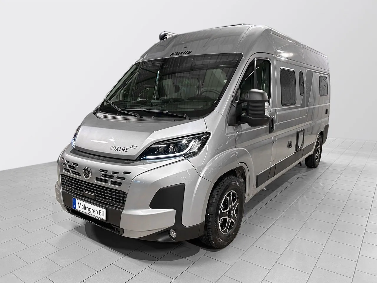 Vehicle image 35