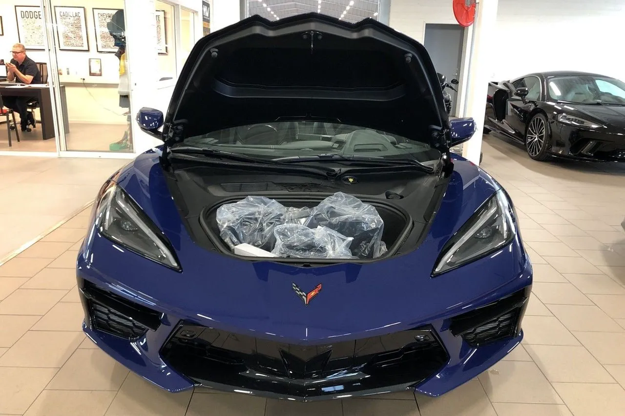 Vehicle image 22