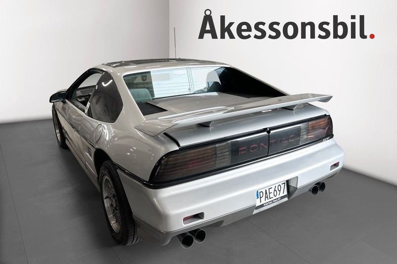 Pontiac Fiero bild 4