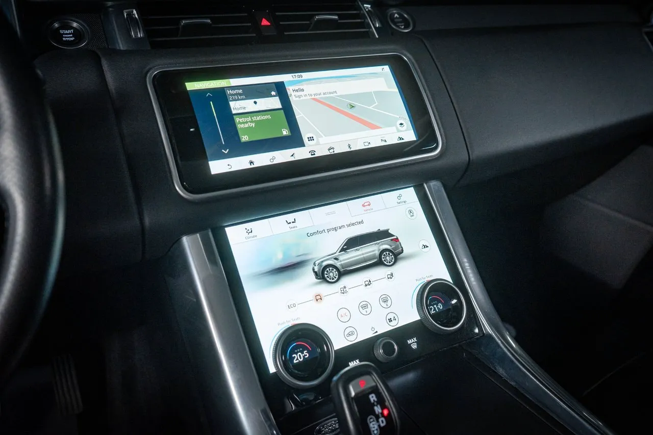 Vehicle image 21