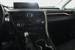 Lexus RX bild 17