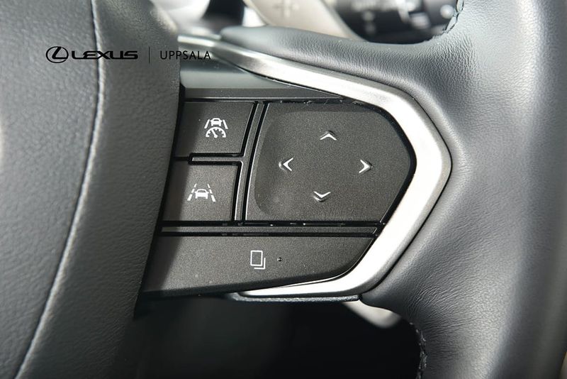 Lexus RX bild 17