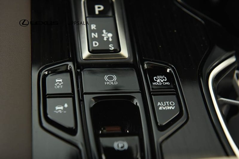 Lexus RX bild 18