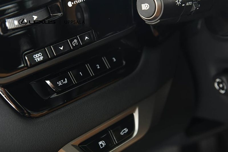 Lexus RX bild 14