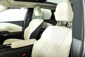 Lexus RX bild 10